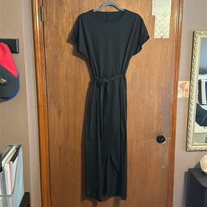 Black casual dress